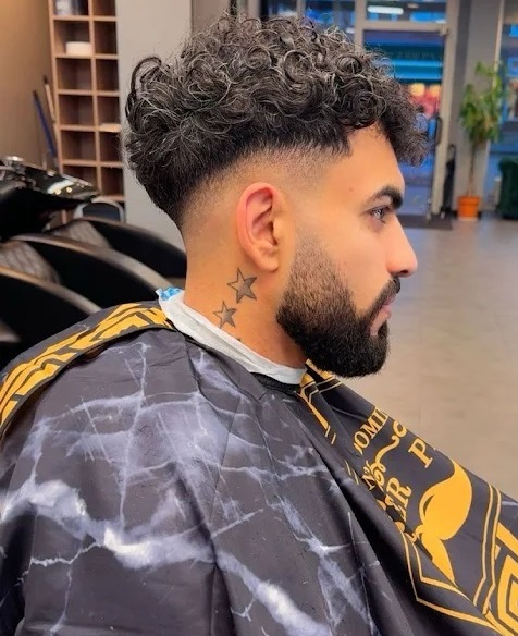 Yoland Barbershop kapsel en resultaat 3
